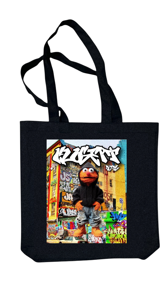 Graffiti Guppies - 5 Pointz Henry